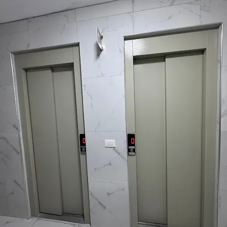 Primestay 1br Luxury Exclusive Location Steps From The Sea Apartment *